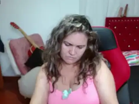 Snapshot of helenca43 chatting on February 2025 11:55:01 AM helenca43 online show from February 2025 11:55:01 AM