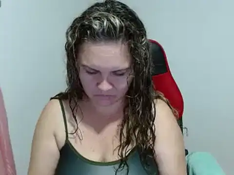 Snapshot of helenca43 chatting on March 2025 10:24:02 AM helenca43 online show from March 2025 10:24:02 AM