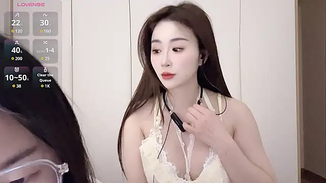 Sweet-Angel999 online show from February 2025 03:31:02 PM