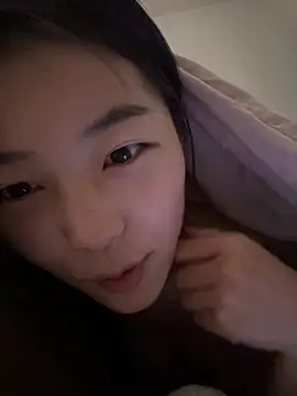 Sweet-Angel999 online show from March 2025 03:00:02 AM