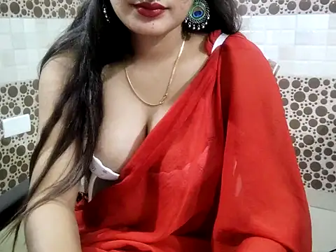 Snapshot of Aarvi_Arora chatting on January 2025 03:57:02 PM Aarvi Arora online show from January 2025 03:57:02 PM