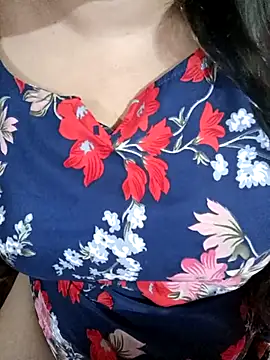 Snapshot of Beautyy38 chatting on September 2025 03:10:02 AM Beautyy38 online show from September 2025 03:10:02 AM