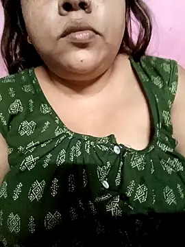 Snapshot of Beautyy38 chatting on October 2025 06:41:02 PM Beautyy38 online show from October 2025 06:41:02 PM