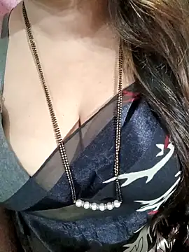 Beautyy38 online show from November 2025 03:06:02 AM