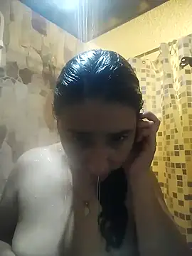 Snapshot of Im_Alma_ chatting on May 2026 12:33:02 PM Im Alma online show from May 2026 12:33:02 PM