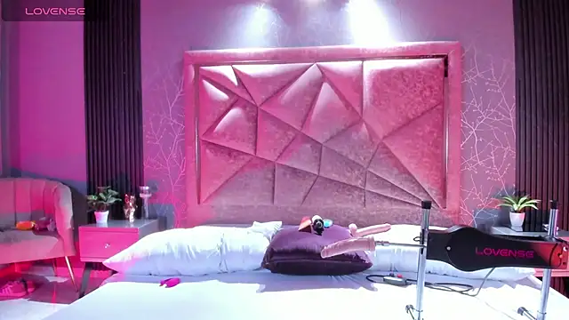 RoseTaylor   online show from October 2025 05:59:01 AM