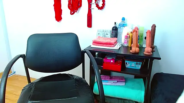 JessicaRabbit04 online show from December 2024 05:04:02 AM