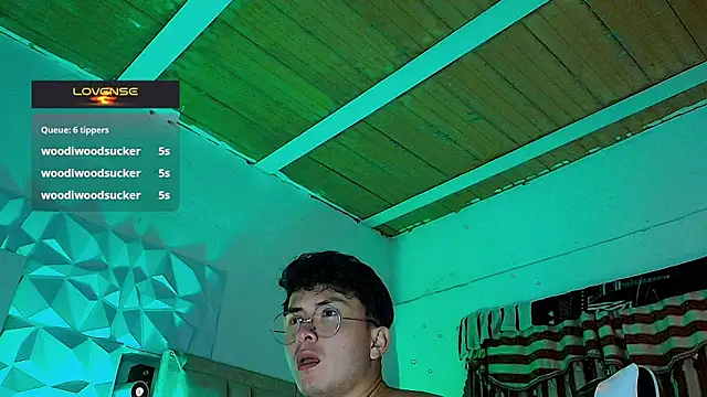 santyago taylor online show from March 2025 07:47:02 PM