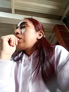 ifeelverywet andhot online show from February 2025 02:31:02 PM