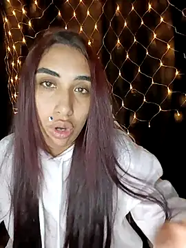 ifeelverywet andhot online show from November 2025 05:07:01 AM