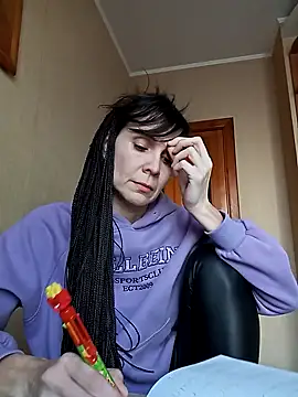 Francenia lolis online show from January 2025 08:43:01 AM