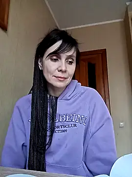 Francenia lolis online show from February 2025 10:59:02 AM