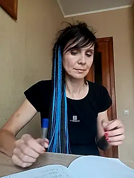 Francenia lolis online show from October 2025 09:29:02 AM