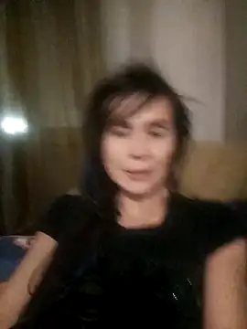 Francenia lolis online show from February 2026 08:27:01 PM