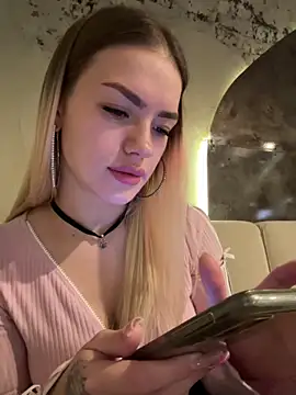 -Sexy Barbie- online show from January 2025 08:38:02 AM