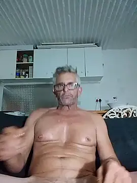 NICJOHNS online show from January 2026 06:21:01 PM