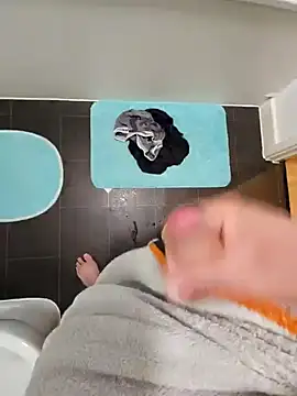 Snapshot of eric69_69 chatting on December 2024 08:44:02 AM eric69 69 online show from December 2024 08:44:02 AM