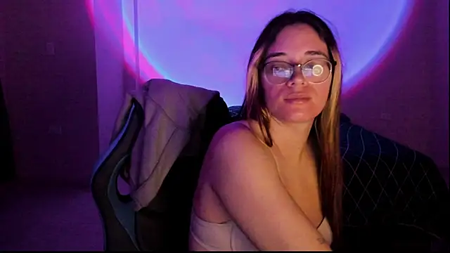 atenas 05  online show from October 2025 09:20:01 AM