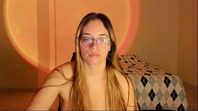 atenas 05  online show from October 2025 09:22:01 AM