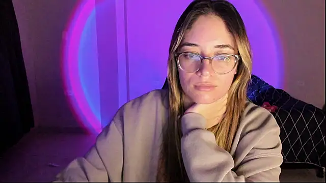 atenas 05  online show from November 2025 09:19:01 AM