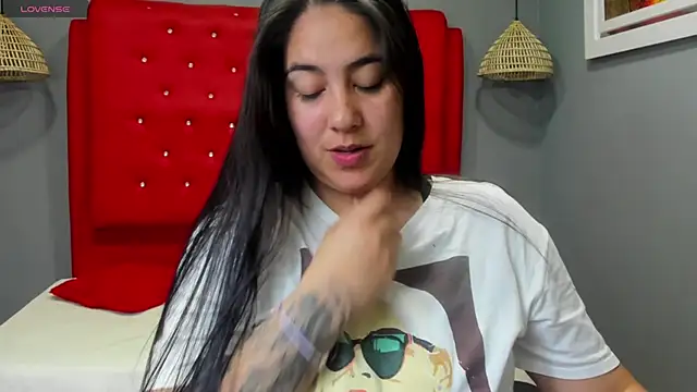 lizzaxs online show from February 2025 08:35:02 PM