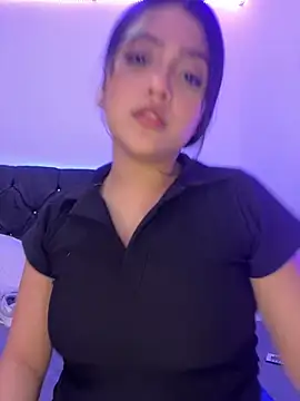 alisson carolina73 online show from December 2024 10:25:02 PM