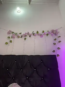 alisson carolina73 online show from February 2026 02:39:02 AM