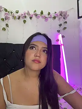 alisson carolina73 online show from February 2026 02:32:02 AM