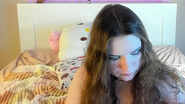 kuraii1  online show from February 2025 06:34:02 AM