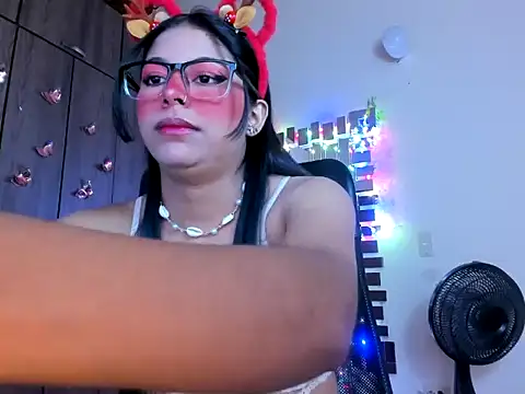  ALLYSON18  online show from December 2024 11:26:01 AM