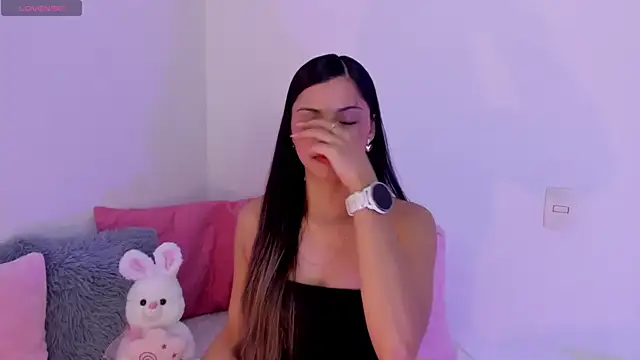 Snapshot of Brisa_blue chatting on June 2026 07:48:01 PM Brisa blue online show from June 2026 07:48:01 PM