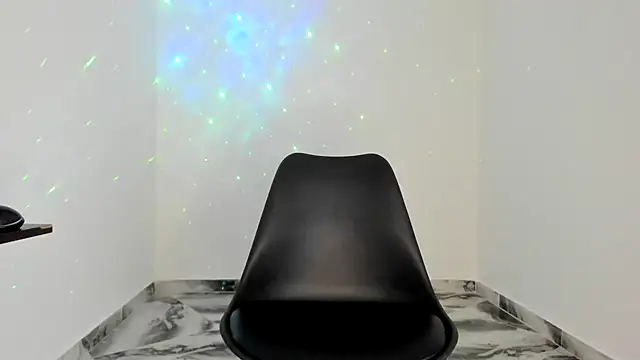 mikee scooth online show from April 2026 08:31:01 AM