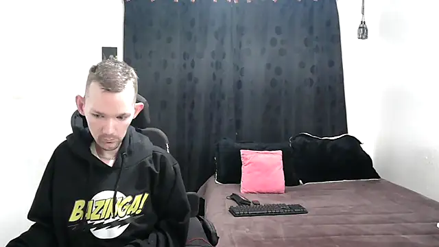 Sophia and Thomas online show from January 2025 12:13:01 PM