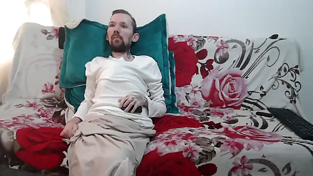 Sophia and Thomas online show from April 2026 03:12:01 PM