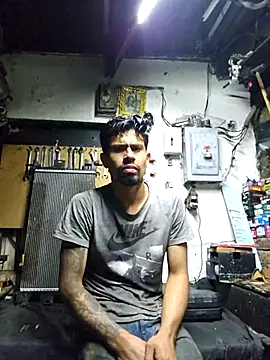 Snapshot of Menpolla_hot chatting on November 2025 05:07:01 AM Menpolla hot online show from November 2025 05:07:01 AM