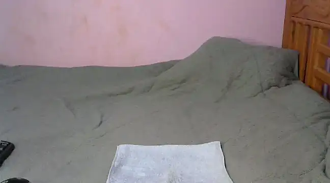 Caryyyl online show from February 2025 05:07:01 PM