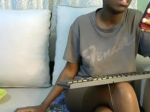 Caryyyl online show from November 2025 12:23:02 PM