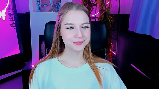 CuteMousee online show from December 2024 05:37:01 AM