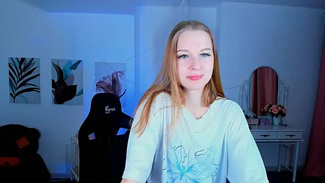 CuteMousee online show from December 2024 04:14:01 PM