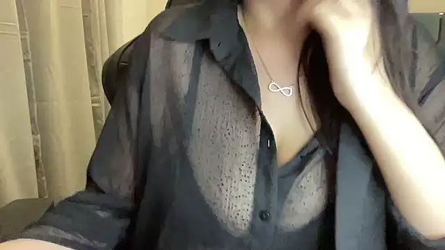 Wild Fantasy 7 online show from December 2024 09:50:02 PM