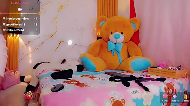 BrendaSquirtx online show from February 2025 05:50:02 PM