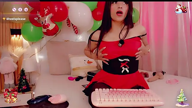 BrendaSquirtx online show from December 2025 05:28:02 PM