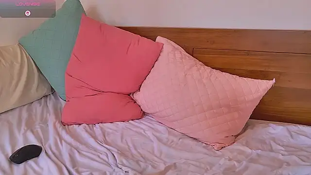 SashaStory online show from November 2025 08:59:02 AM