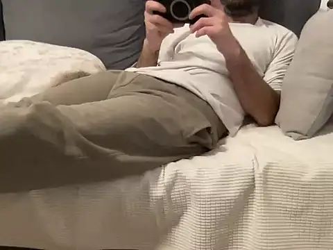 4small4inchlol online show from March 2026 08:12:01 PM