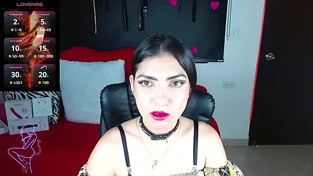 Carolaine69  online show from September 2025 01:27:02 PM