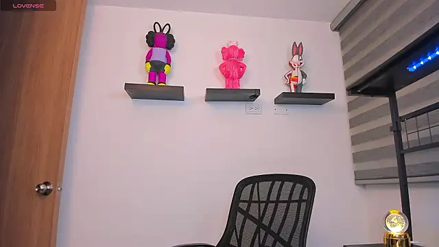 Gangster Girl online show from March 2026 05:13:01 AM