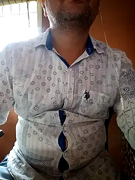 Snapshot of daddy_indian chatting on July 2026 06:27:02 AM daddy indian online show from July 2026 06:27:02 AM