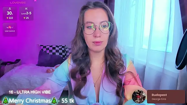 Snapshot of ms_allison_w chatting on December 2024 10:28:01 AM ms allison w online show from December 2024 10:28:01 AM