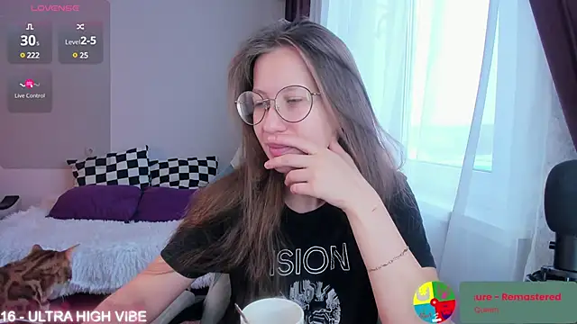 Snapshot of ms_allison_w chatting on February 2025 11:23:02 AM ms allison w online show from February 2025 11:23:02 AM