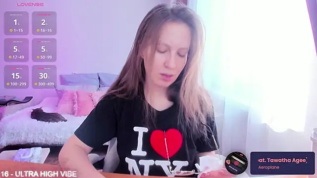 Snapshot of ms_allison_w chatting on February 2025 11:41:02 AM ms allison w online show from February 2025 11:41:02 AM